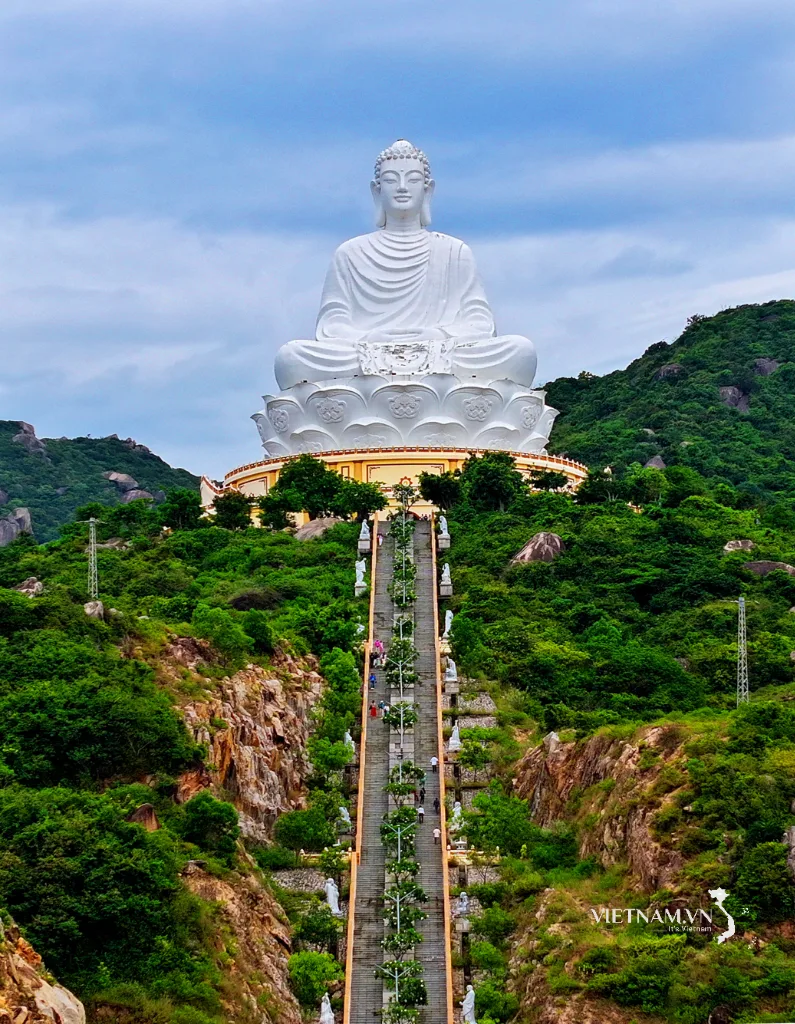 Chùa Ông Núi
